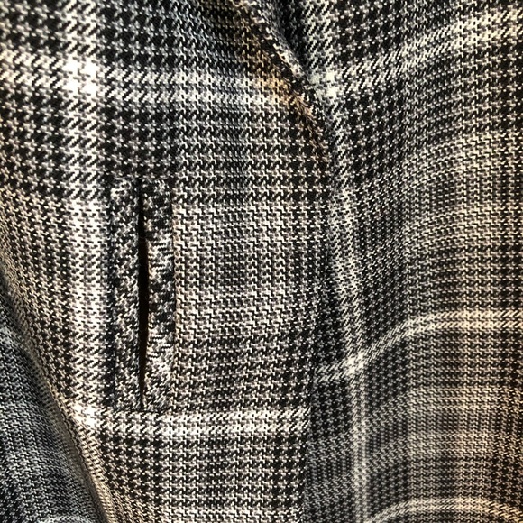 Posh plaid duster trench by Mo&Co - Picture 5 of 8